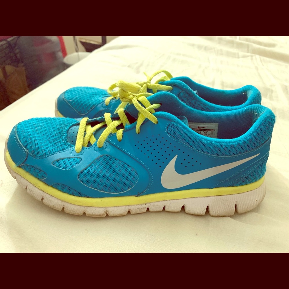 Nike tennis shoes.